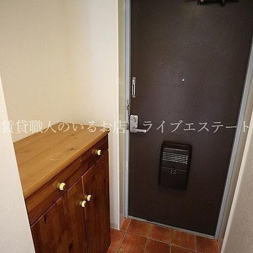 玄関にはシューズボックス付き 土間をすっきり使えます