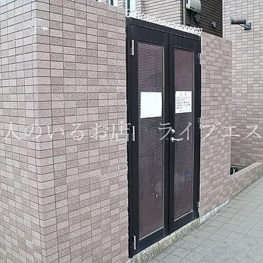 専用ごみ置き場 部屋着でさっと捨てられると便利