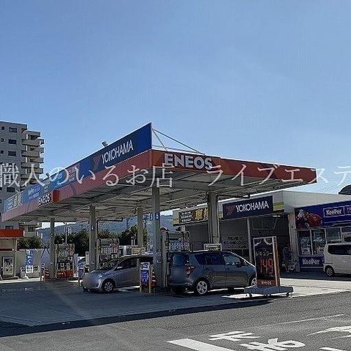 エネオス イオンモール高松の駐車場の一角にあります