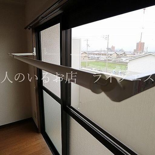 室内物干し付きで、外に干したくない派の方にオススメ