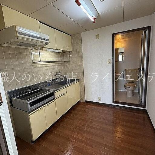 K4帖(同タイプ301号室の参考写真です) インターネット無料物件!
