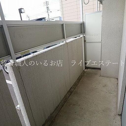 南向きのバルコニー 最上階なので日当たり良好です