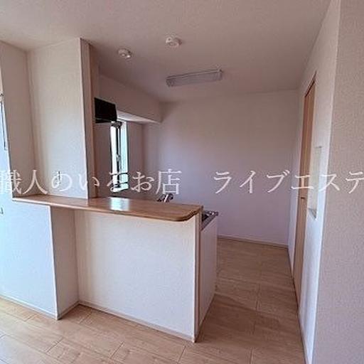 人気のカウンターキッチン(反転タイプ205号室の参考写真です) ゆったりとお一人暮らしをしたい方や新婚様にオススメ