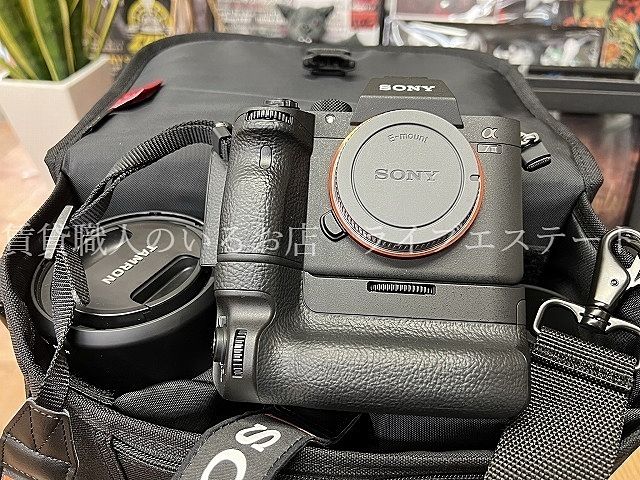 フルサイズのミラーレスカメラを買いました(*´▽｀*)
